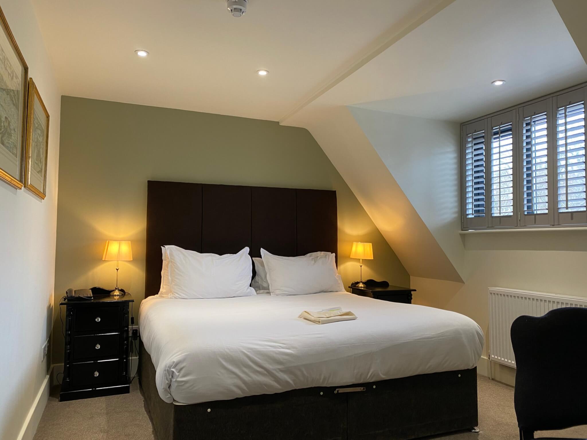 corporate rooms scaled